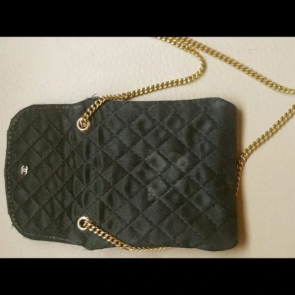 π₯Vintage Chanel Black Quilted Micro Mini Purse - Picture 12 of 12